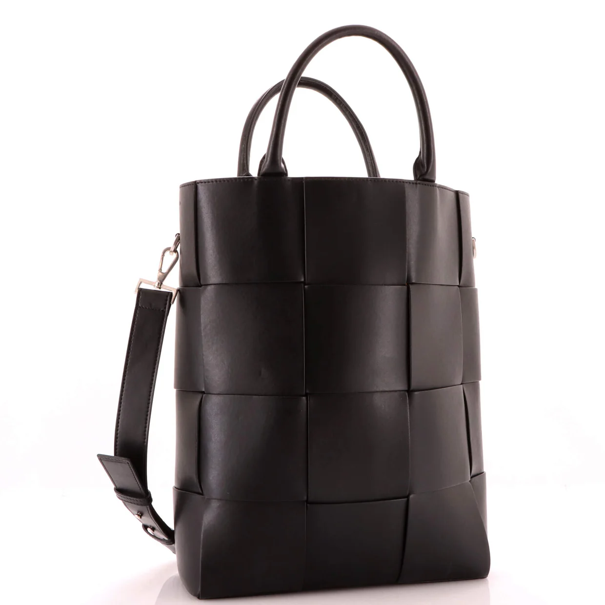 Cassette Convertible Tote Maxi Intrecciato Leather Medium - Deep Luxury