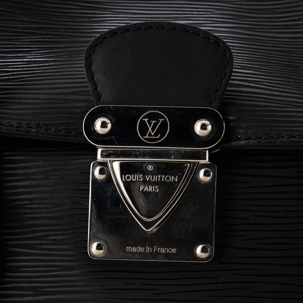 Segur Handbag Epi Leather MM - Deep Luxury