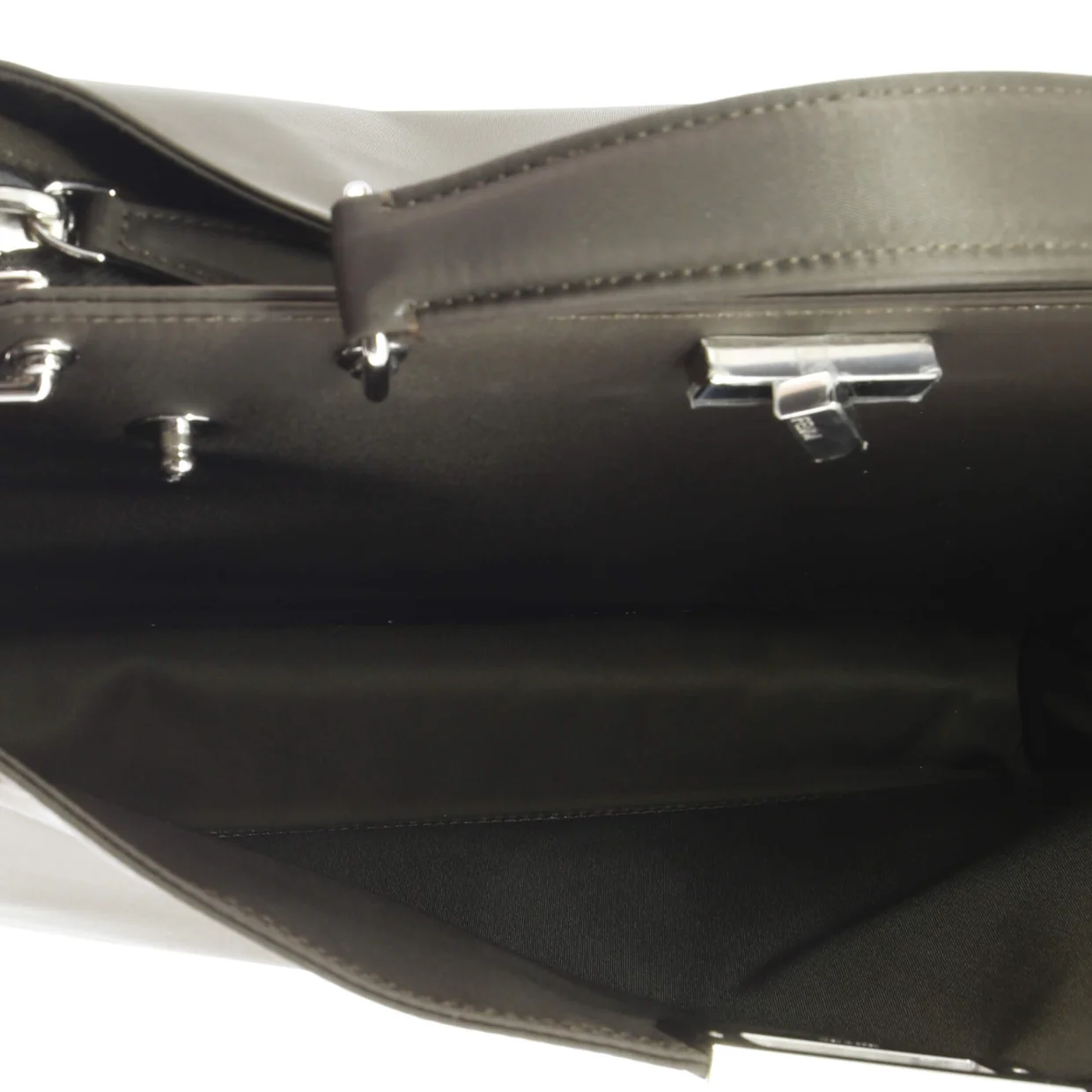 Peekaboo ISeeU Bag Nylon Medium - Deep Luxury