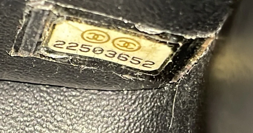 Square Classic Single Flap Bag Chevron Lambskin Mini - Deep Luxury