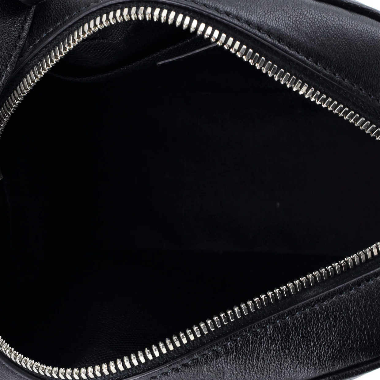 Blondie NM Camera Shoulder Bag Diagonal Quilted Leather Small - Deep Luxury