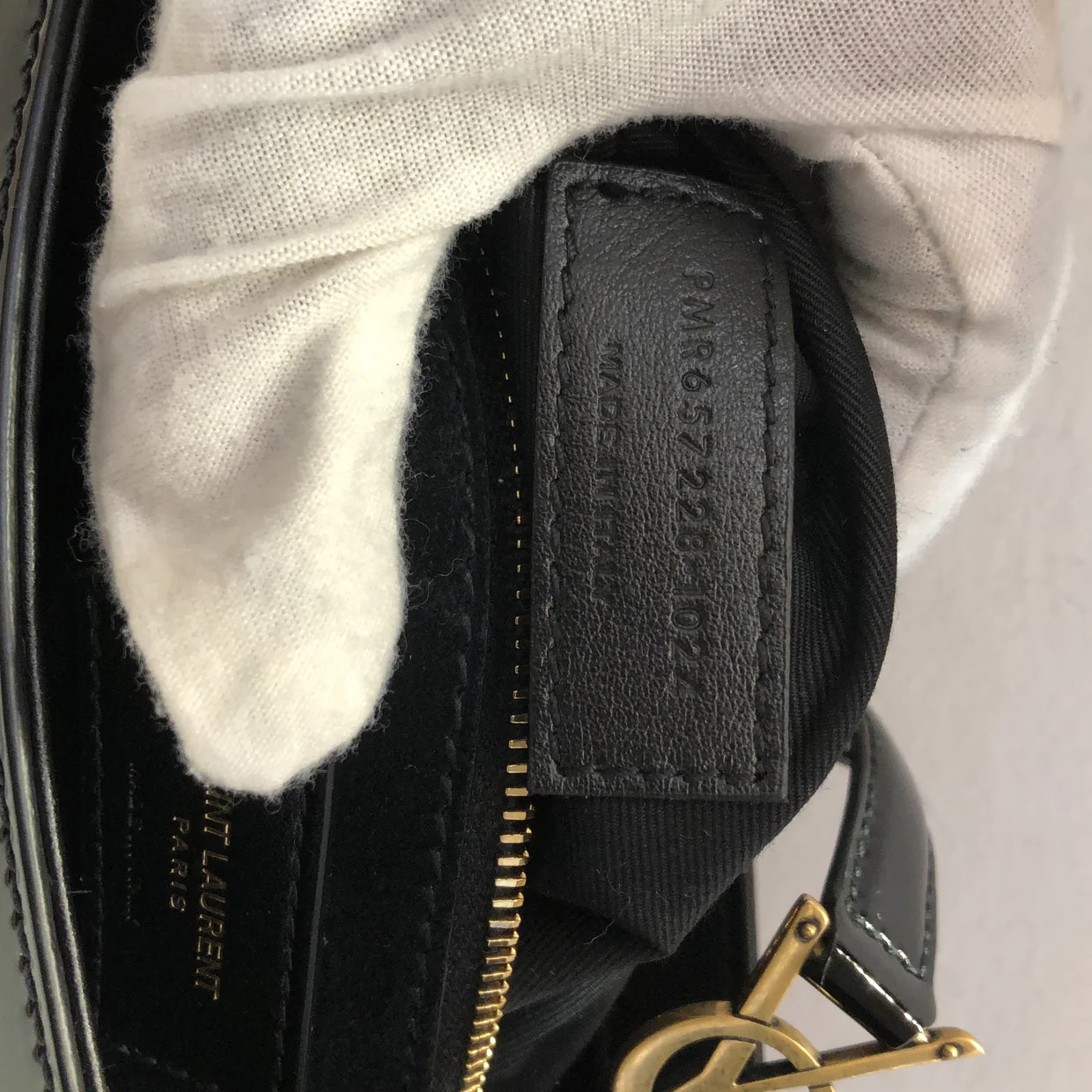 Le 5 a 7 Hobo Patent Small - Deep Luxury