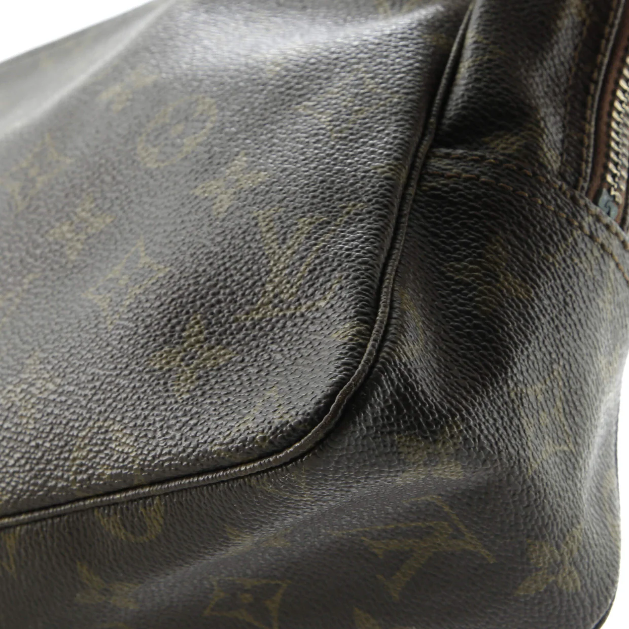 Trousse Toiletry Pouch Monogram Canvas 28 - Deep Luxury