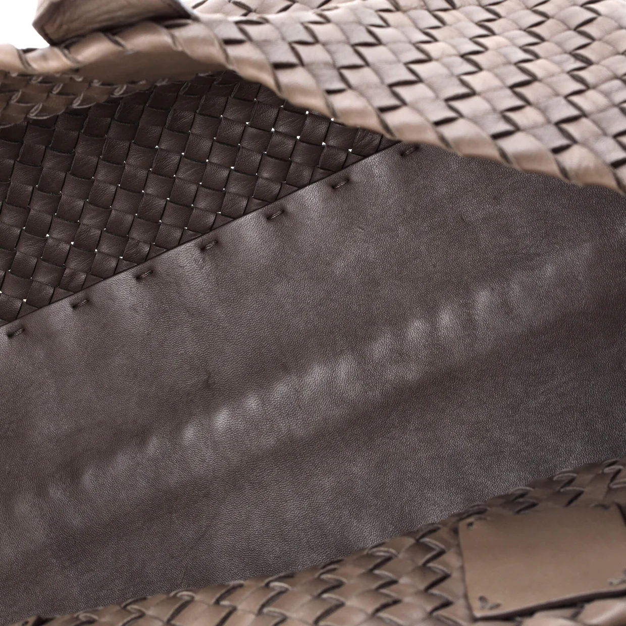 Cabat Tote Intrecciato Nappa Medium - Deep Luxury