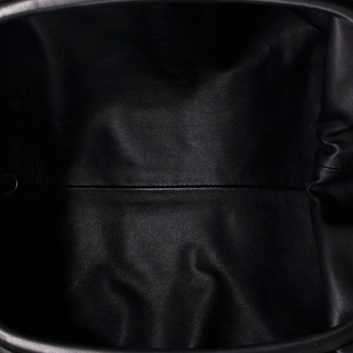 The Pouch Leather - Deep Luxury