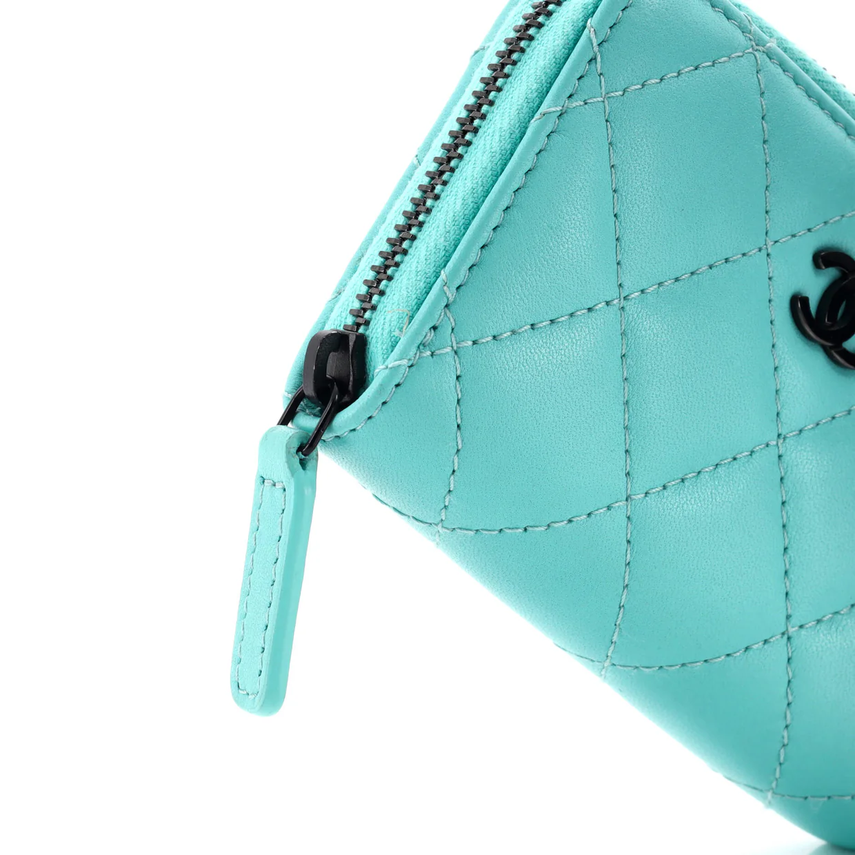 CC Zip Coin Purse Quilted Lambskin Small - Deep Luxury