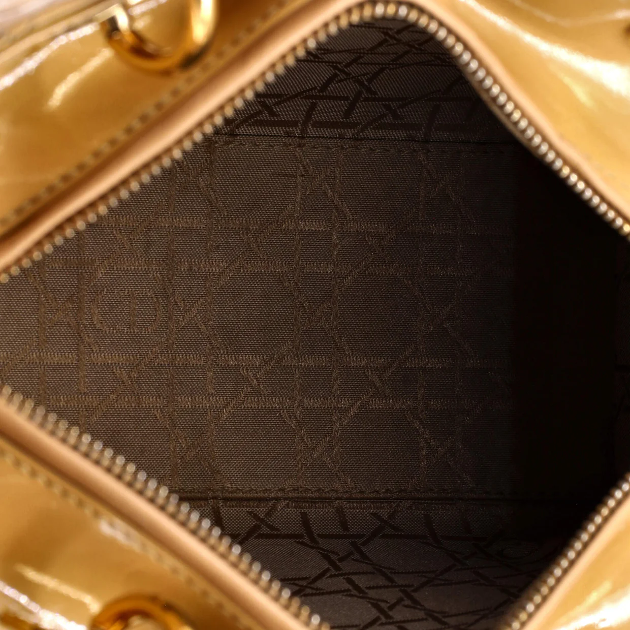 Lady Dior Bag Cannage Quilt Patent Medium - Deep Luxury