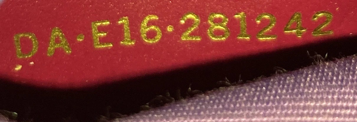 Serpenti Forever Shoulder Bag Leather Medium - Deep Luxury