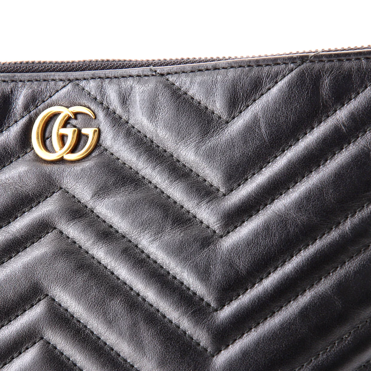 GG Marmont Zip Messenger Bag Matelasse Leather Medium - Deep Luxury