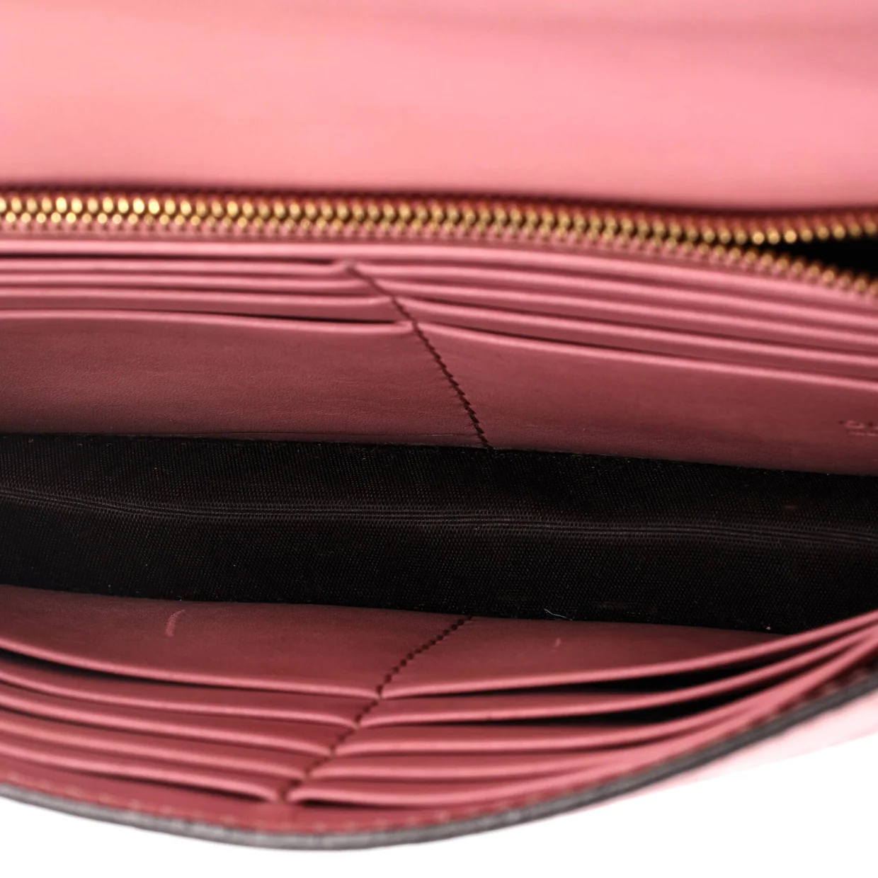 Icon Wallet on Chain Guccissima Leather - Deep Luxury