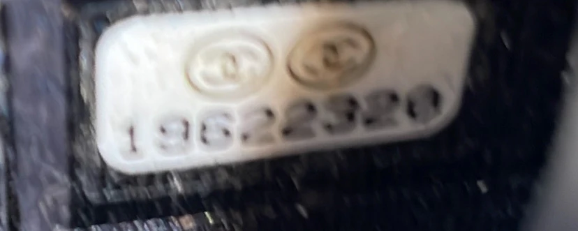 Timeless Wallet on Chain Caviar - Deep Luxury