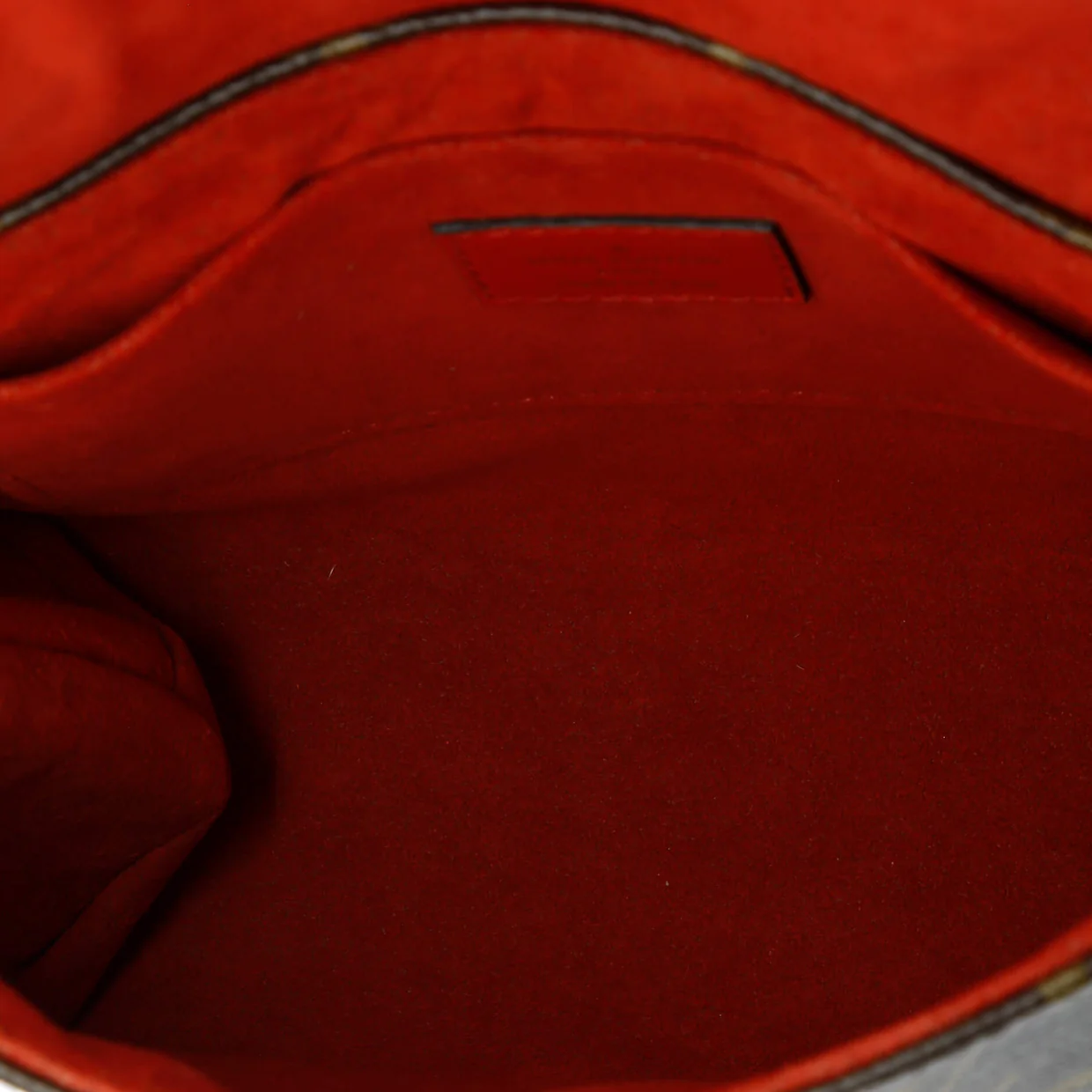 Locky Handbag Monogram Canvas with Leather BB - Deep Luxury