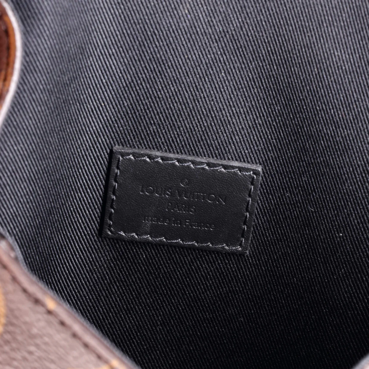 Archy Messenger Bag Macassar Monogram Canvas PM - Deep Luxury