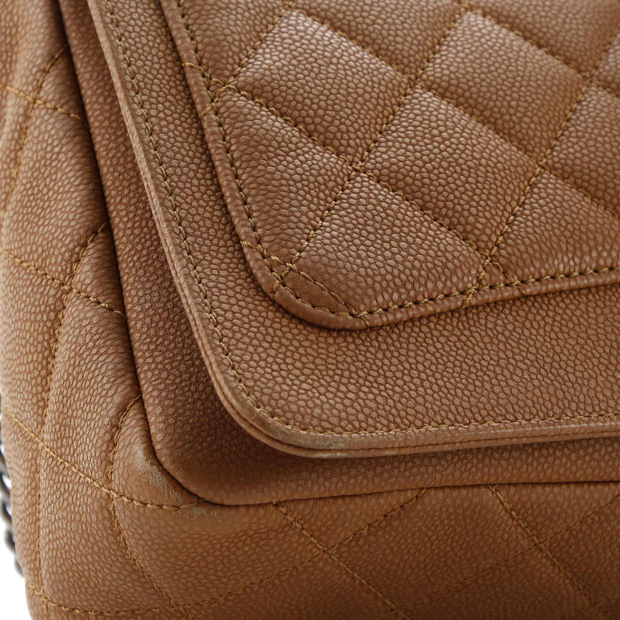 Turn Around Ligne Flap Bag Quilted Washed Caviar Large - Deep Luxury