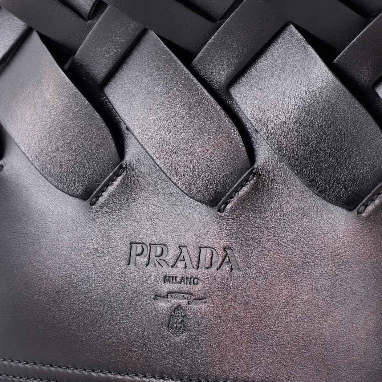 Tress Tote Leather Small - Deep Luxury