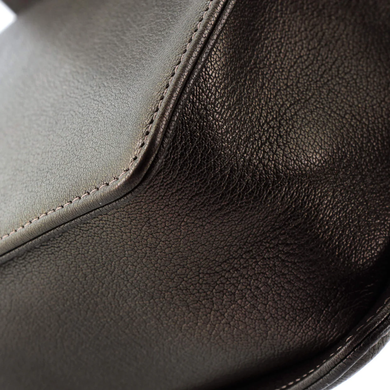 Boy Flap Bag Quilted Iridescent Goatskin Old Medium - Deep Luxury