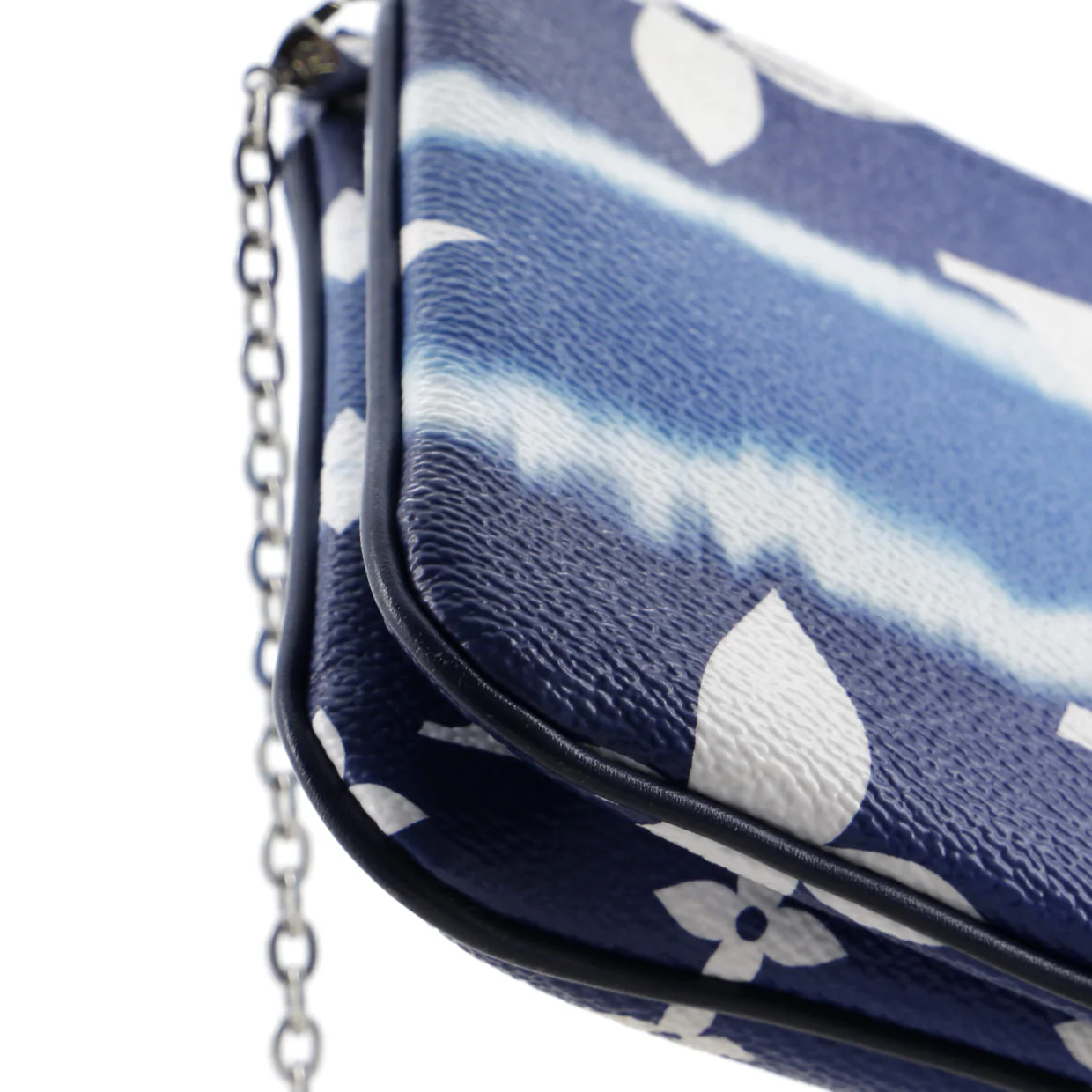 Double Zip Pochette Limited Edition Escale Monogram Giant - Deep Luxury