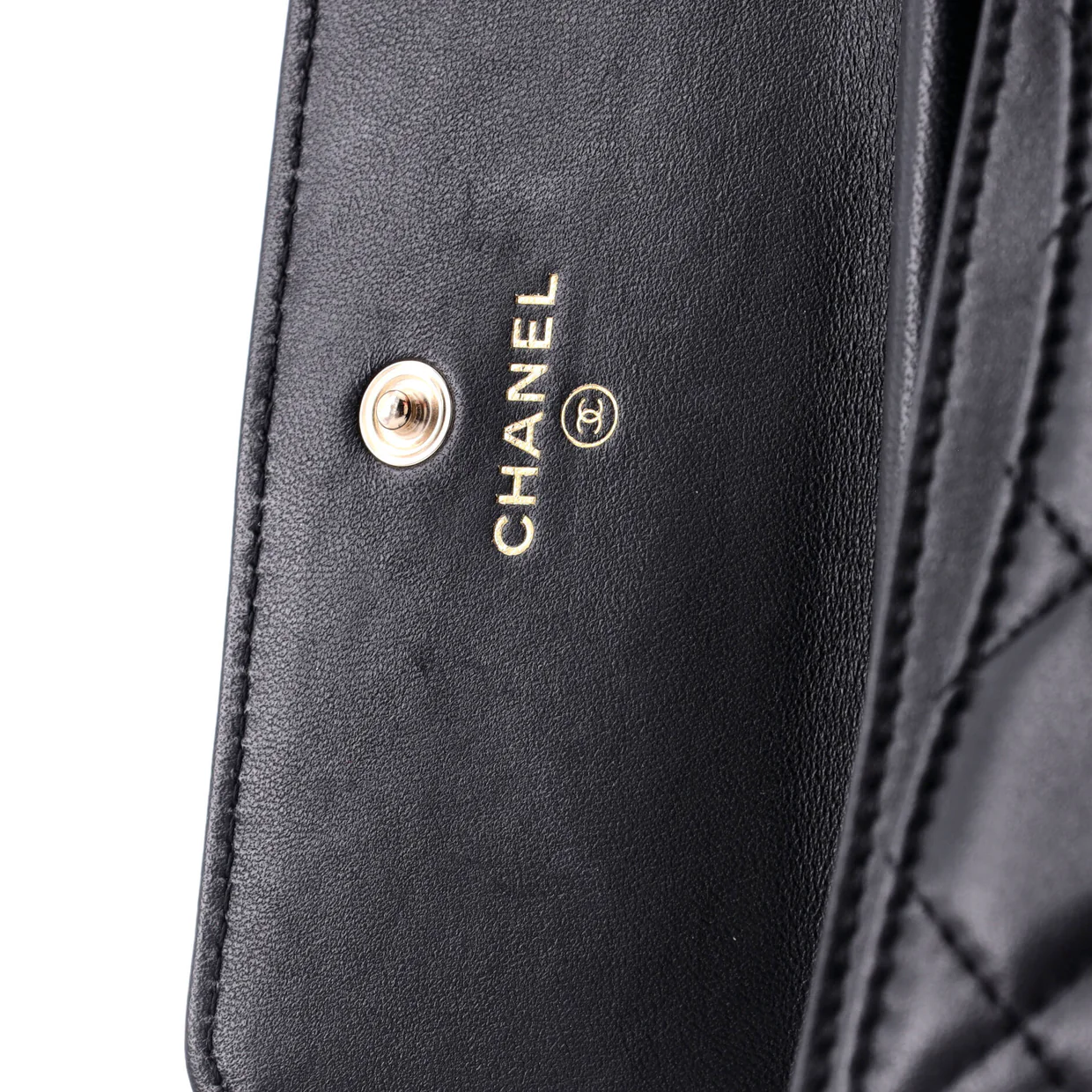 Camellia Bow Flap Card Holder with Chain Quilted Lambskin - Deep Luxury