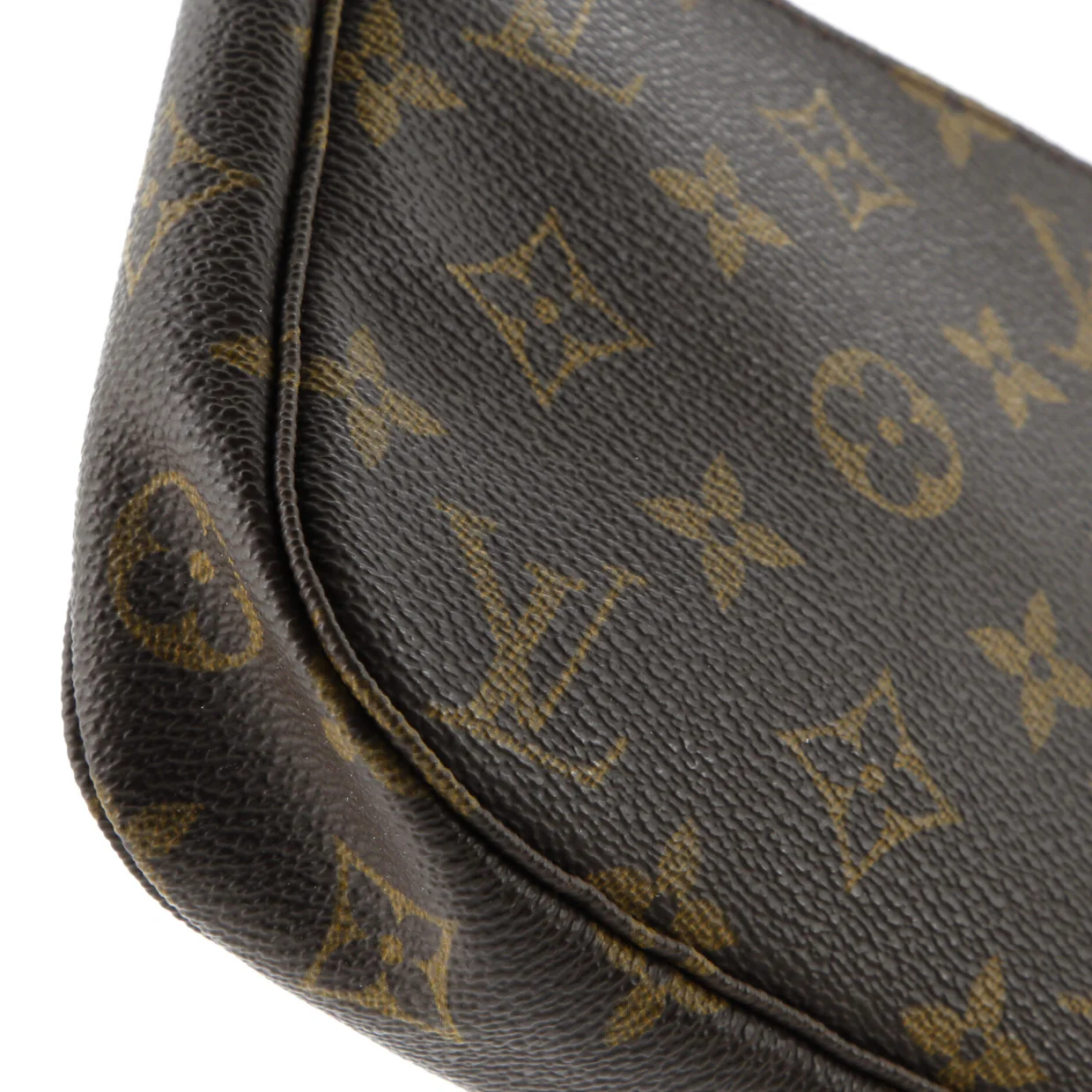 Pochette Accessoires Monogram Canvas - Deep Luxury