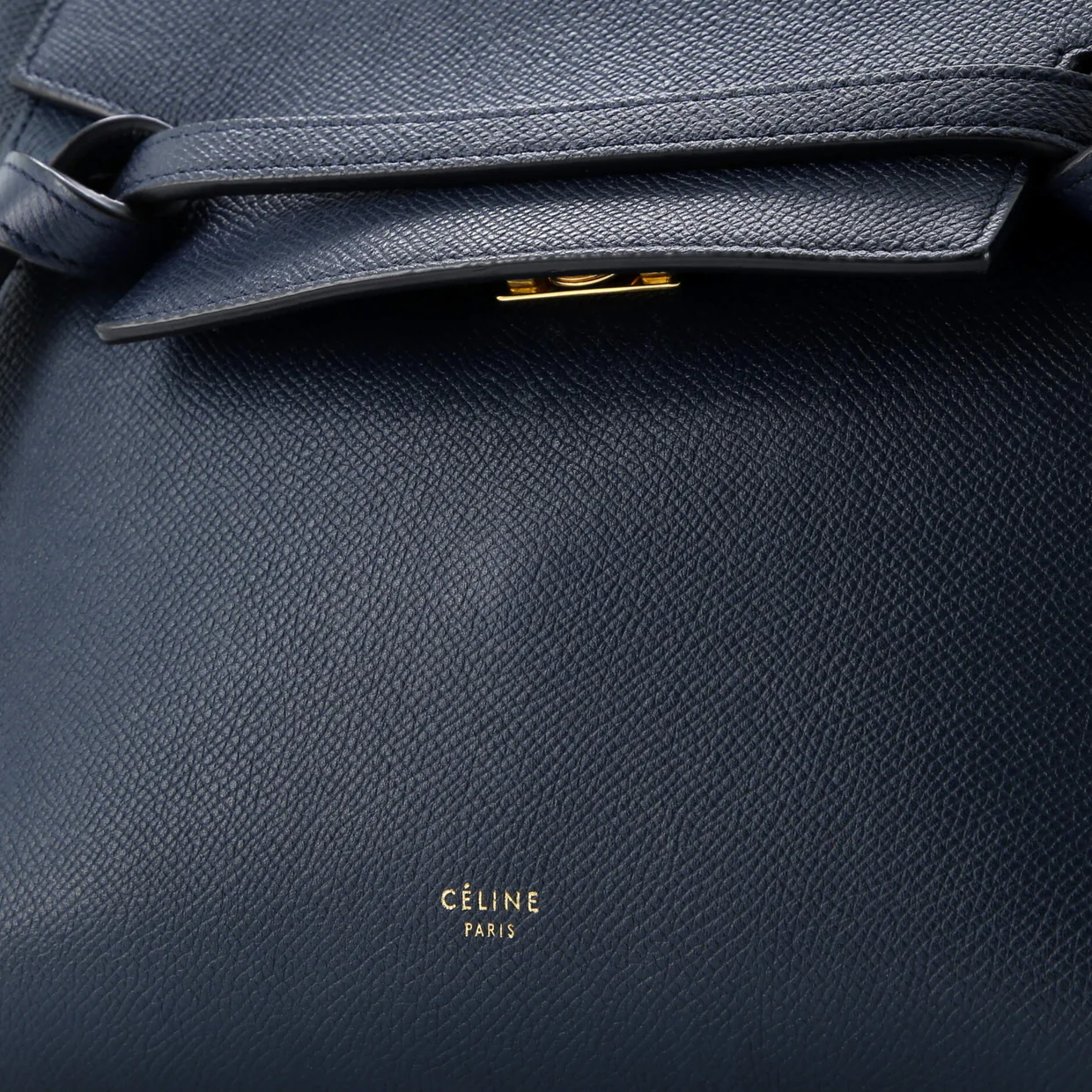 Belt Bag Textured Leather Mini - Deep Luxury