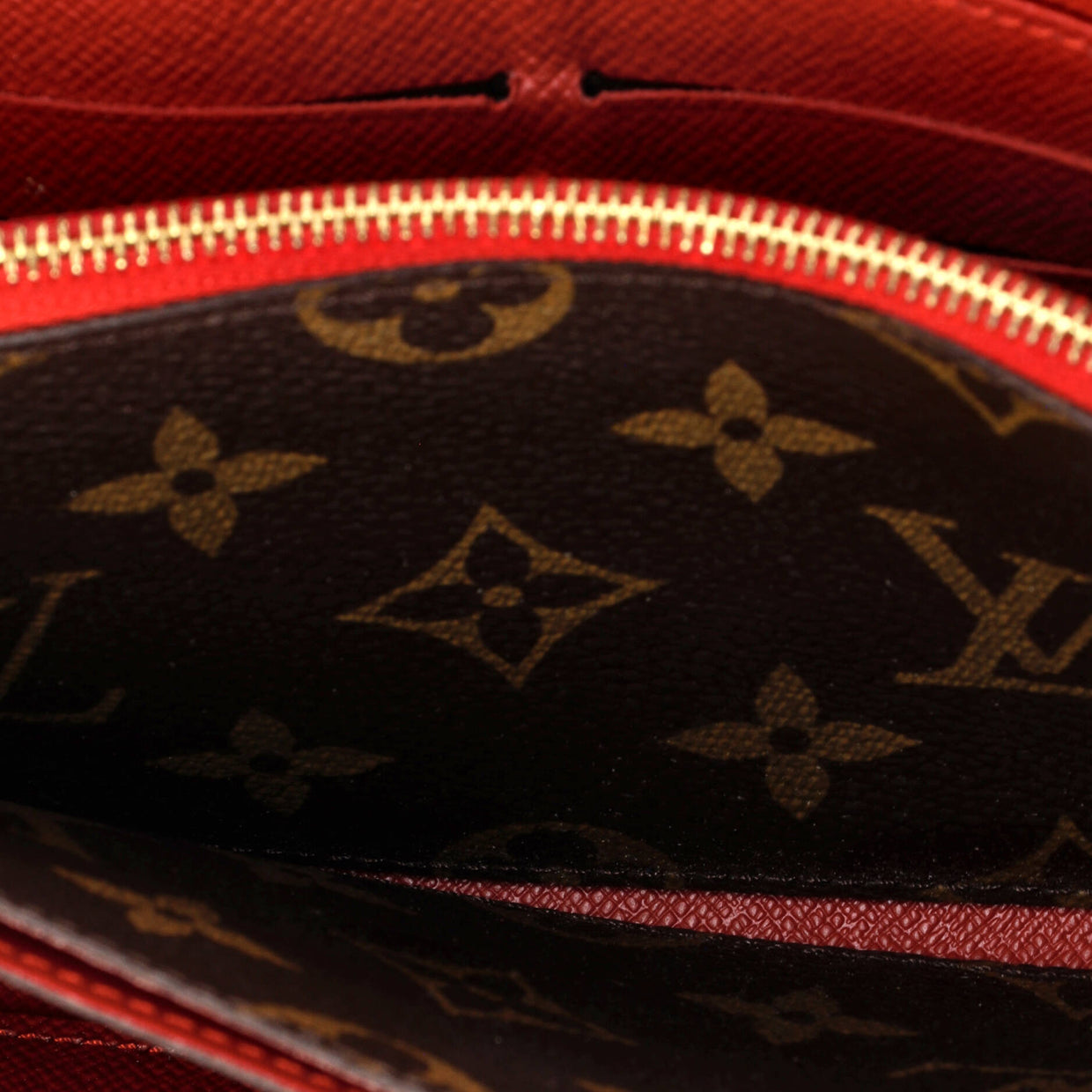 Zippy Wallet Monogram Canvas - Deep Luxury