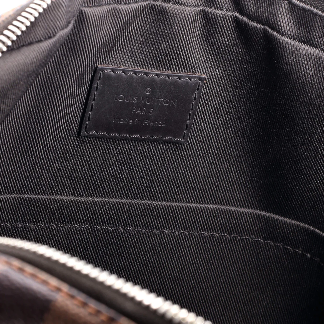 Jake Messenger Bag Damier PM - Deep Luxury