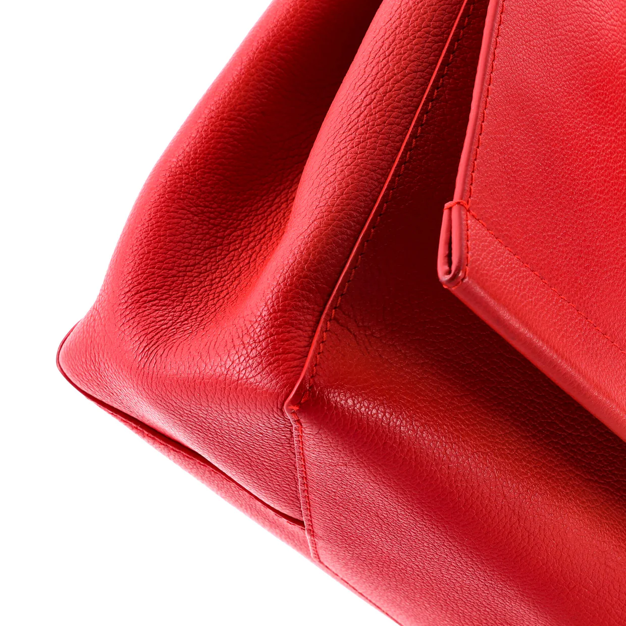 Lockme II Handbag Leather - Deep Luxury
