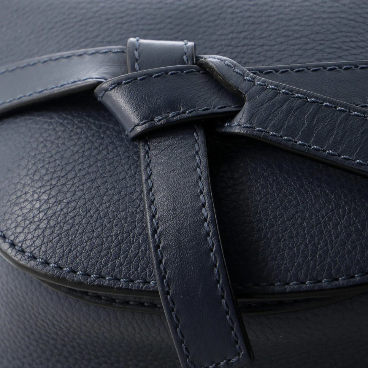 Gate Shoulder Bag Leather Mini - Deep Luxury