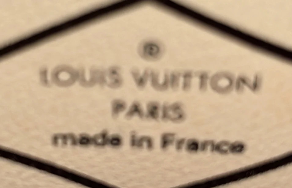 Trunk Clutch Vernis - Deep Luxury