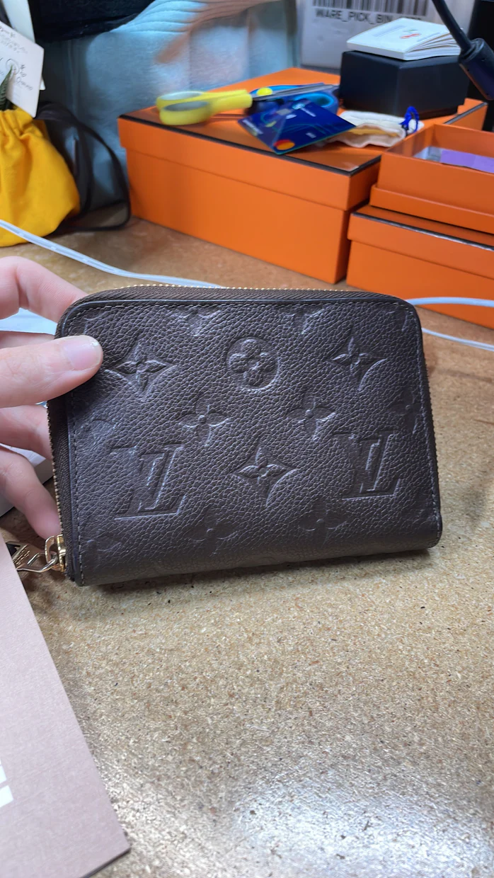 Secret Wallet Monogram Empreinte Leather Compact - Deep Luxury