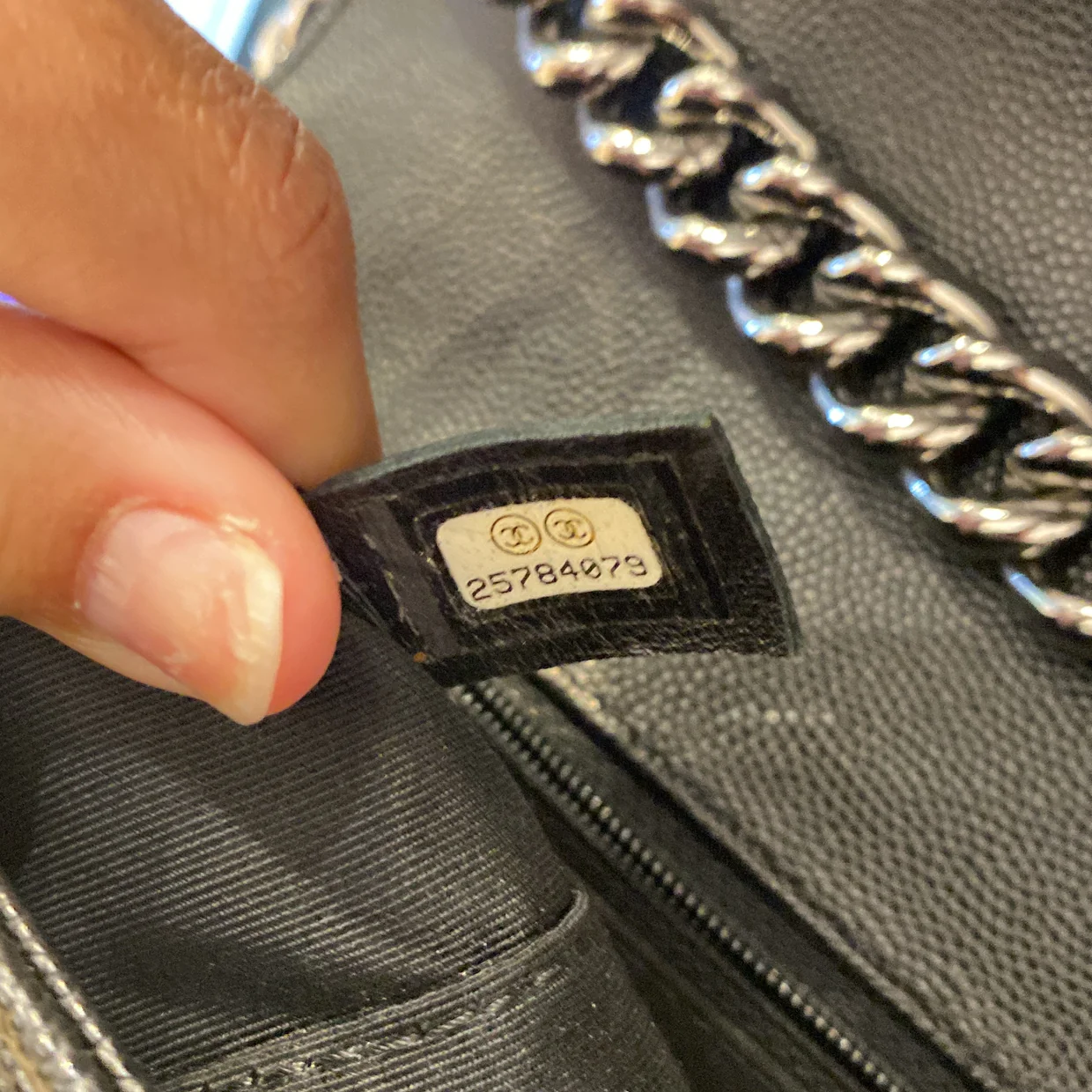 Boy Flap Bag Chevron Caviar New Medium - Deep Luxury