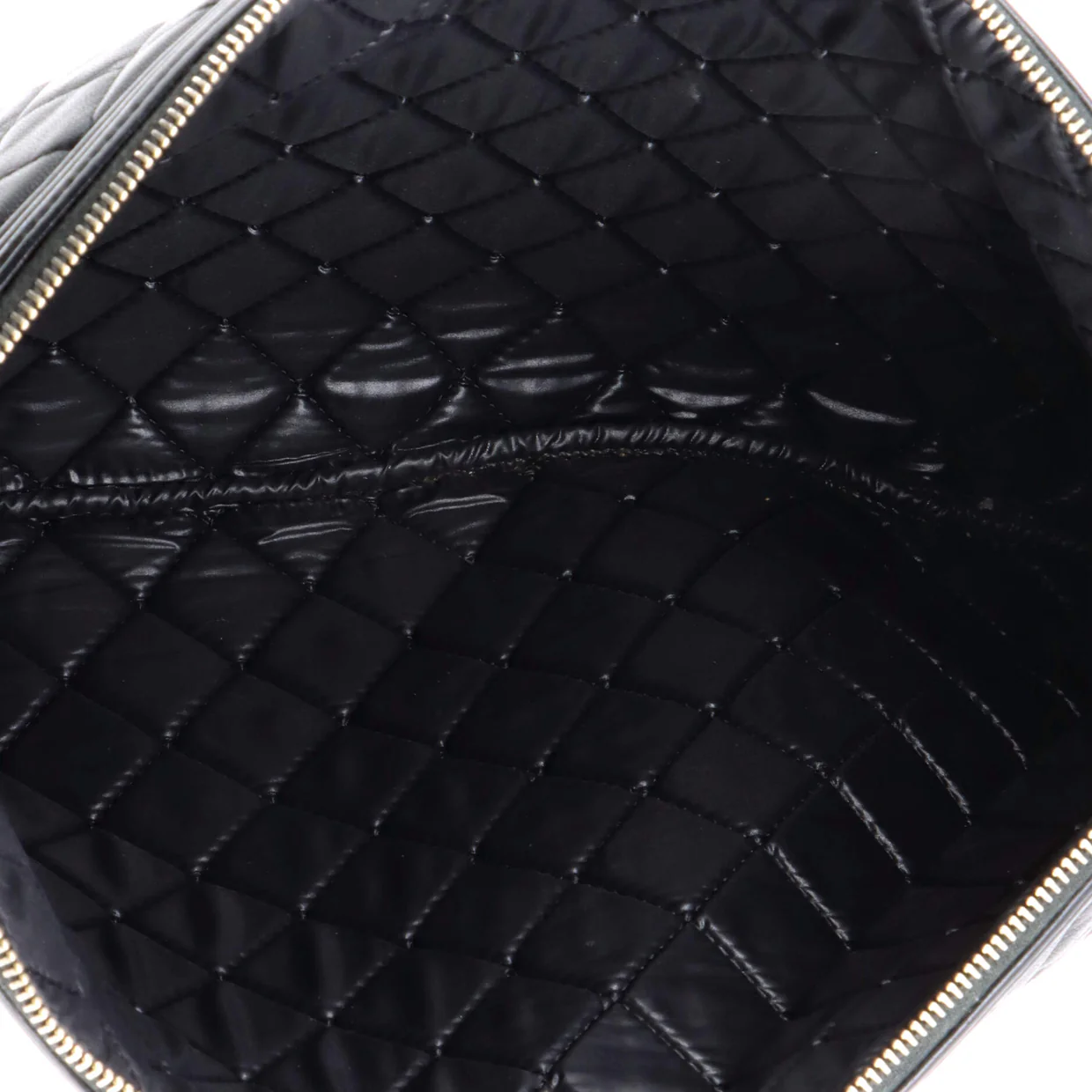 Boy O Case Clutch Quilted Lambskin Large - Deep Luxury