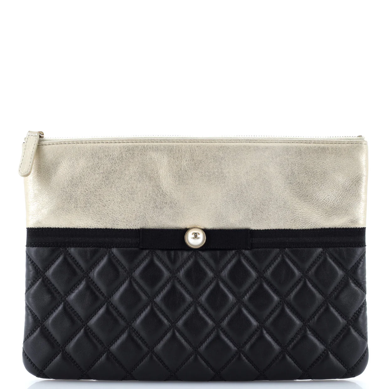 Pearl O Case Clutch Quilted Lambskin and Calfskin Medium - Deep Luxury