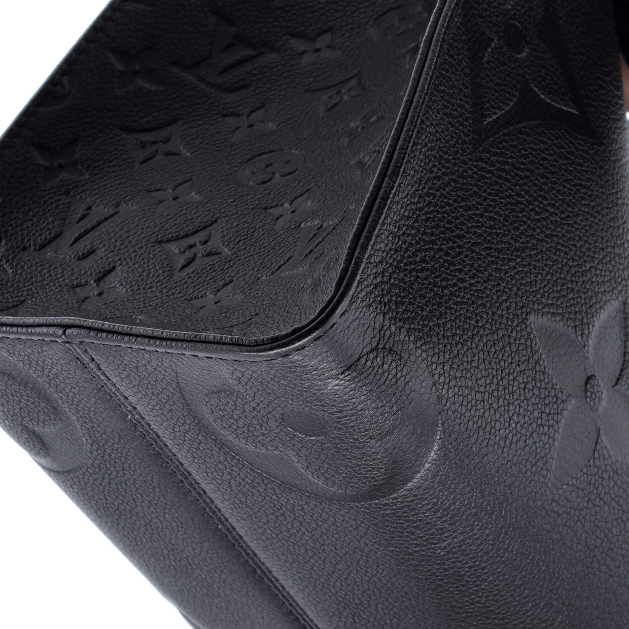 OnTheGo Tote Monogram Empreinte Giant MM - Deep Luxury