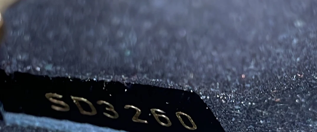 Pochette Metis Reverse Monogram Canvas - Deep Luxury