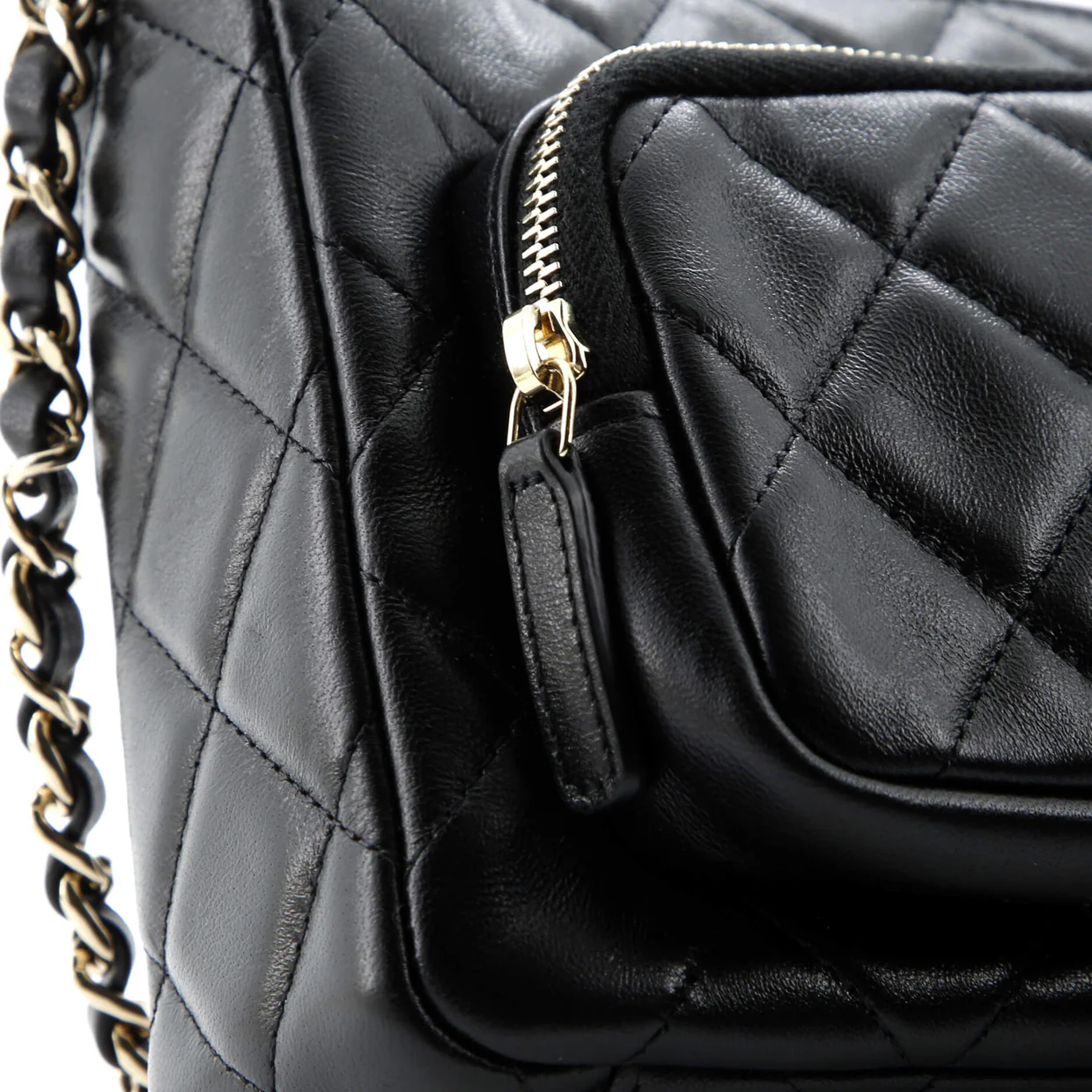 CC Front Pocket Zip Clutch with Chain Quilted Lambskin Large - Deep Luxury