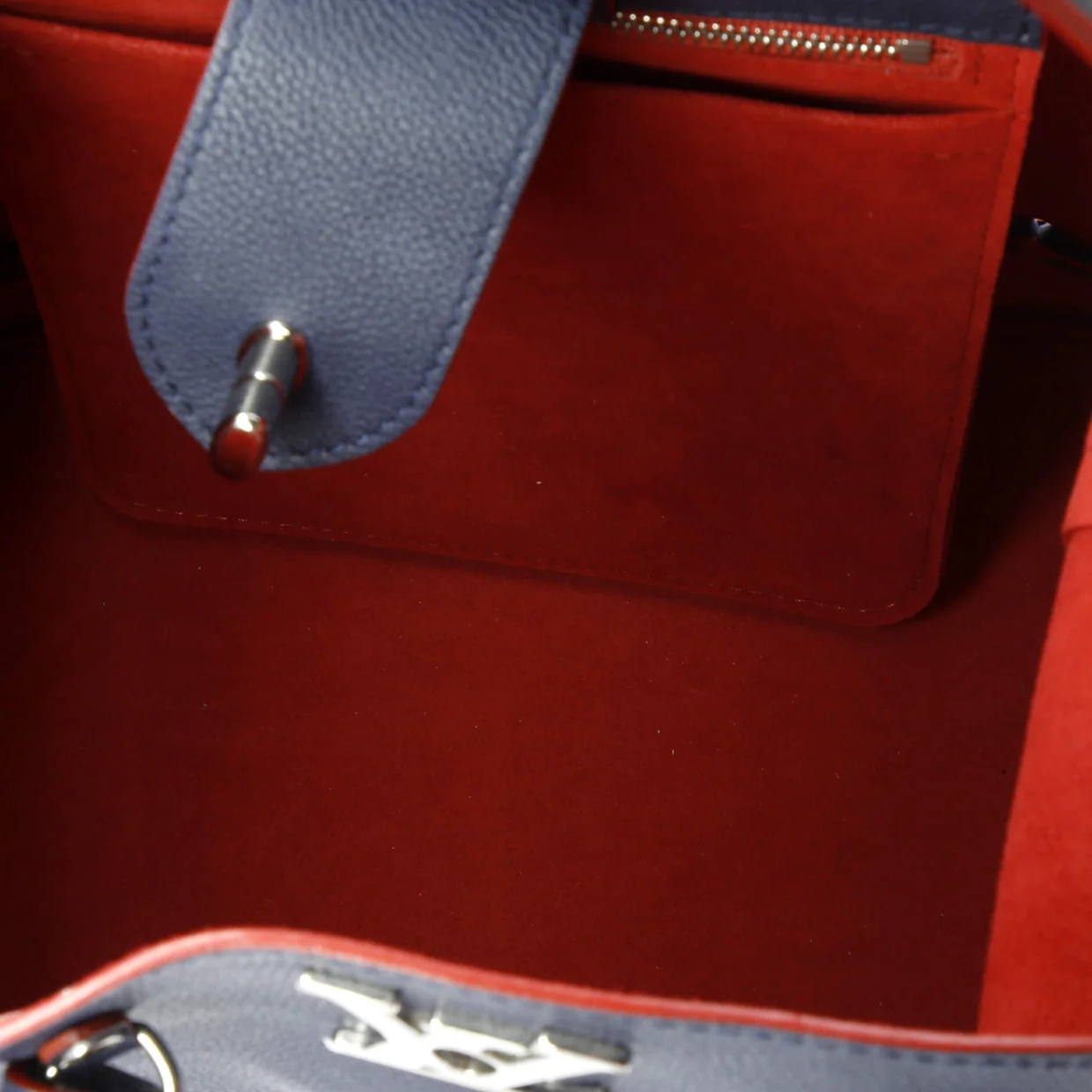 Lockme Bucket Bag Braided Leather - Deep Luxury