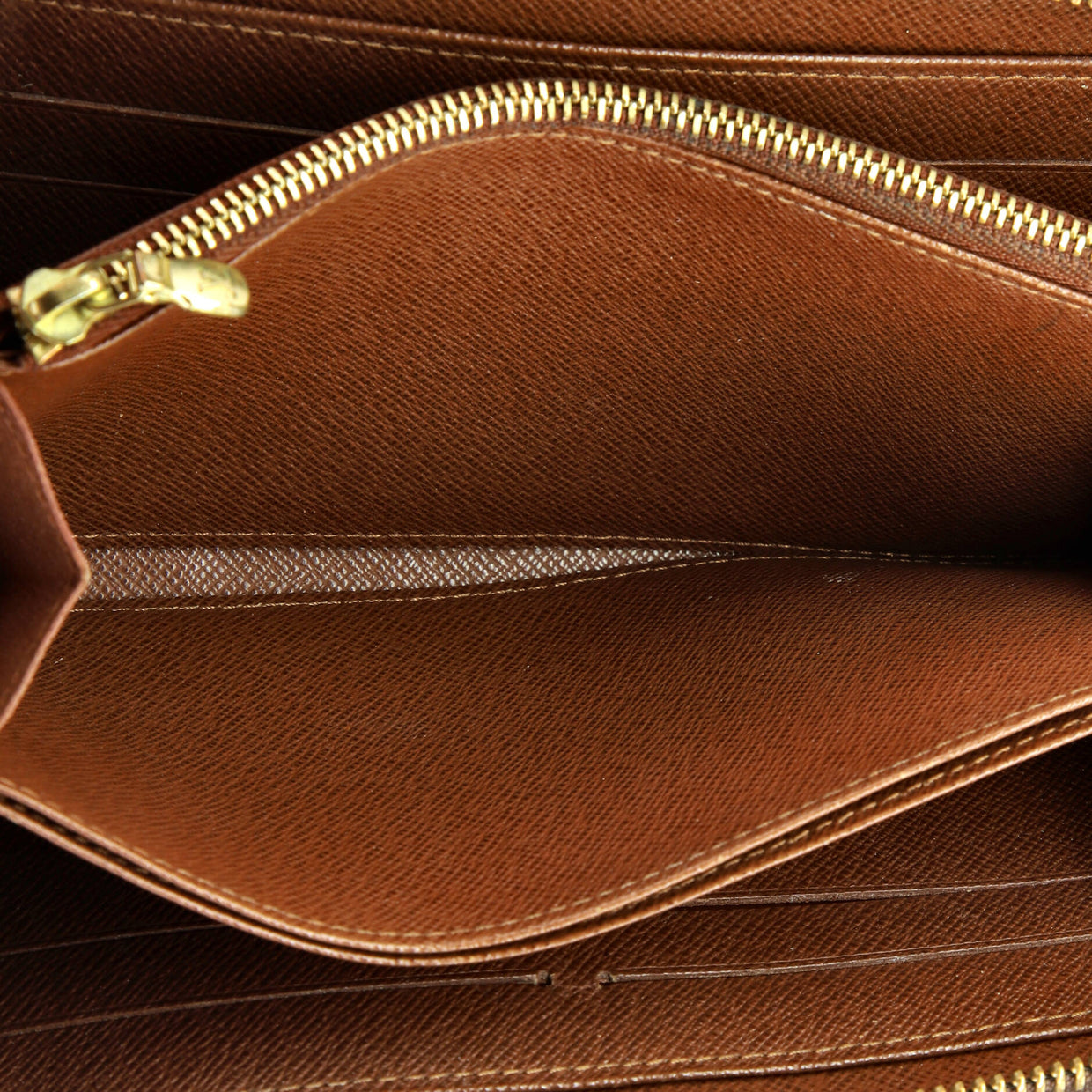 Zippy Wallet Monogram Canvas - Deep Luxury