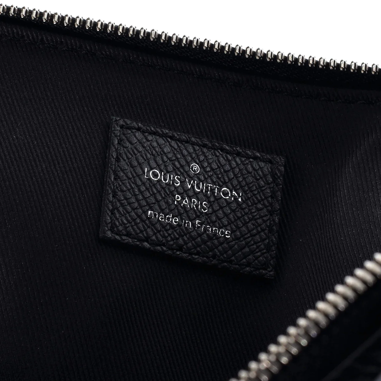 Anton Soft Briefcase Taiga Leather - Deep Luxury