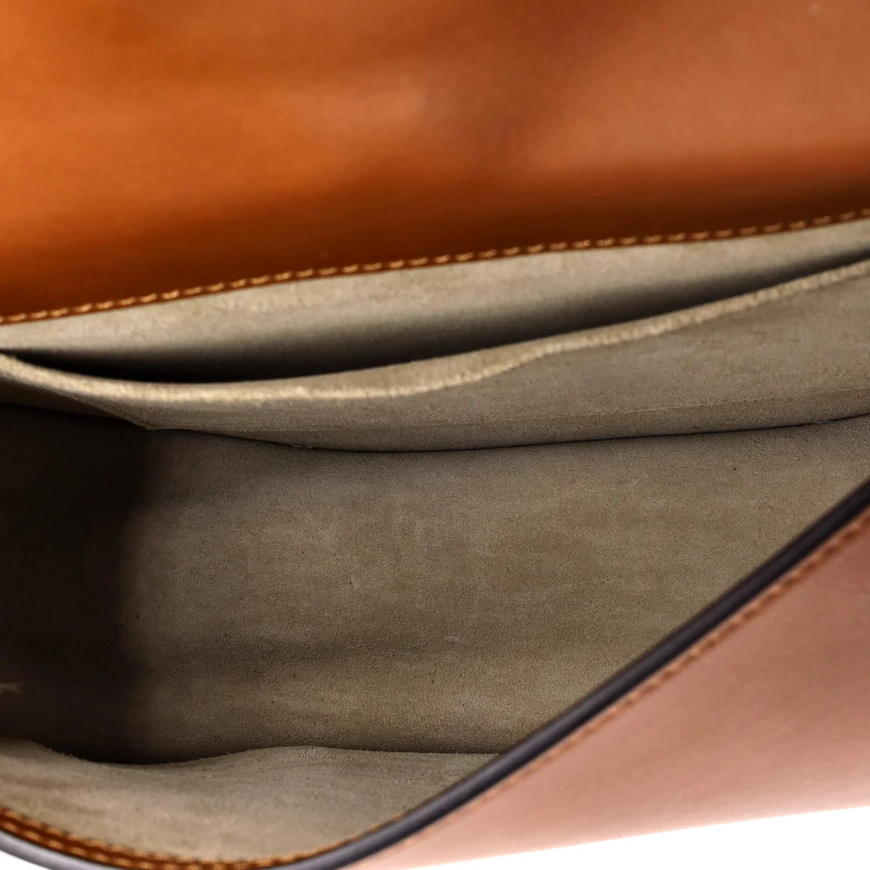 Nile Crossbody Bag Leather Medium - Deep Luxury