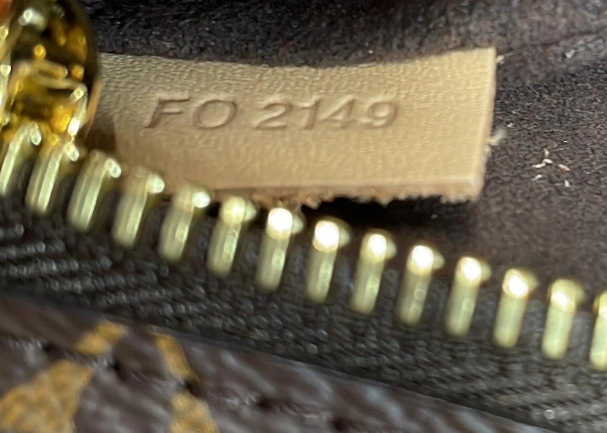 Pochette Metis Monogram Canvas - Deep Luxury