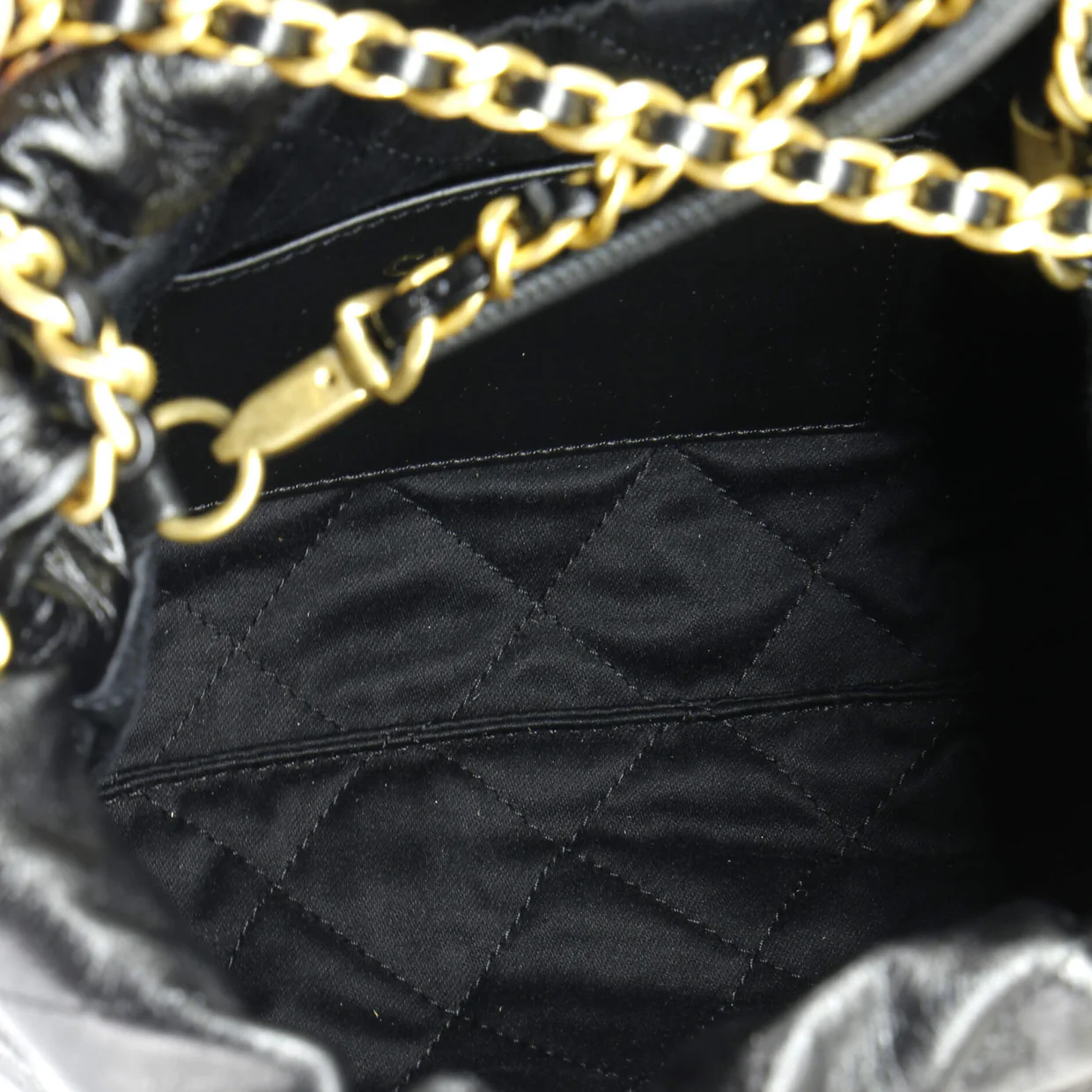 22 Chain Hobo Quilted Calfskin with Pearl Chain Mini - Deep Luxury