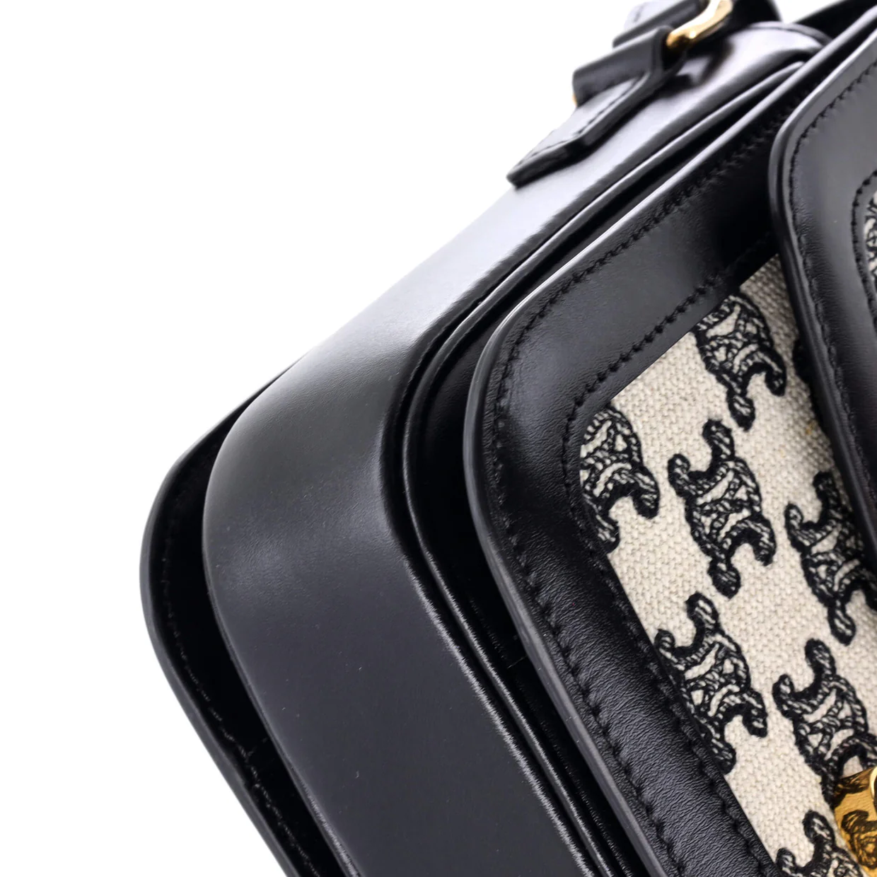 Triomphe Shoulder Bag Triomphe Canvas Medium - Deep Luxury