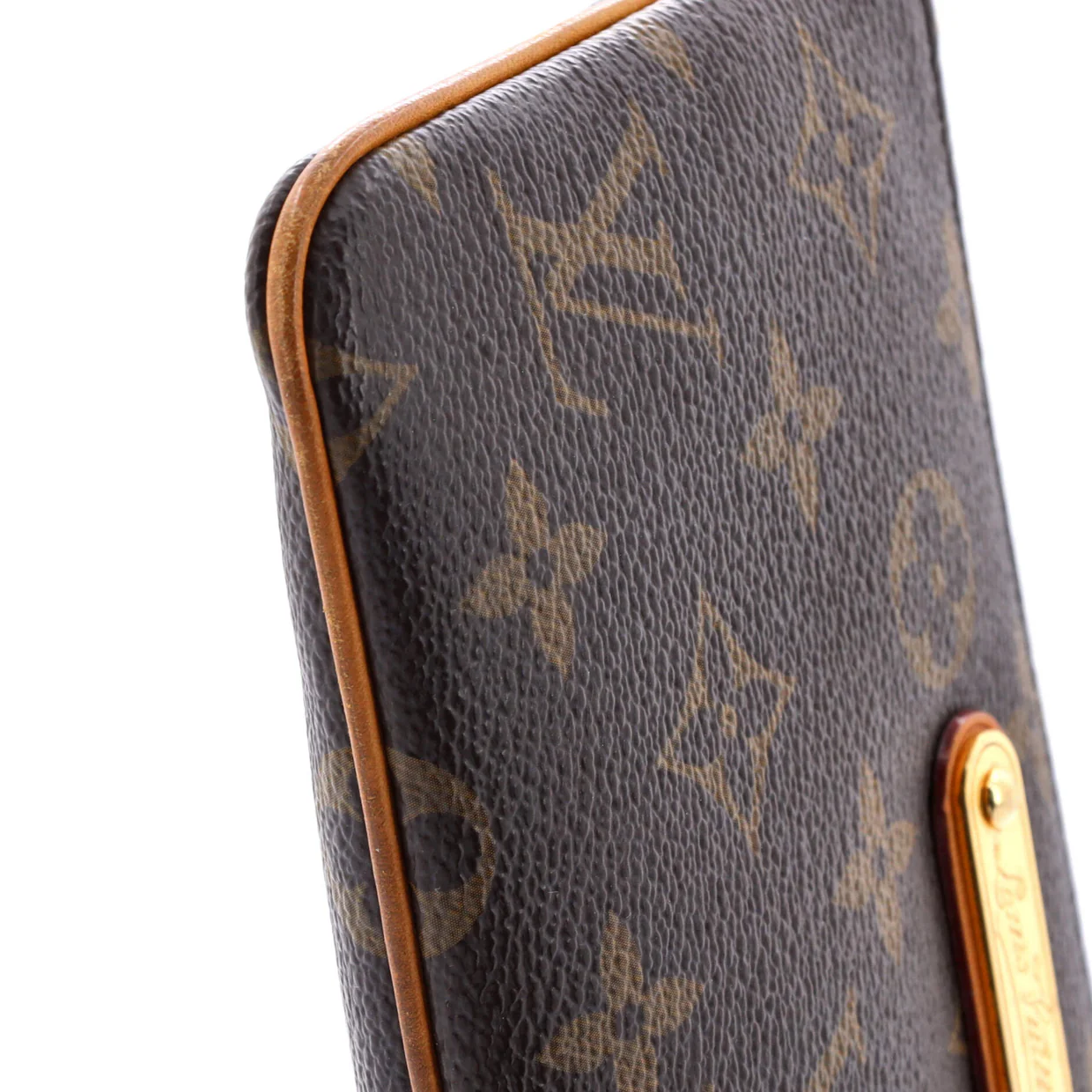 Milla Pochette Monogram Canvas MM - Deep Luxury