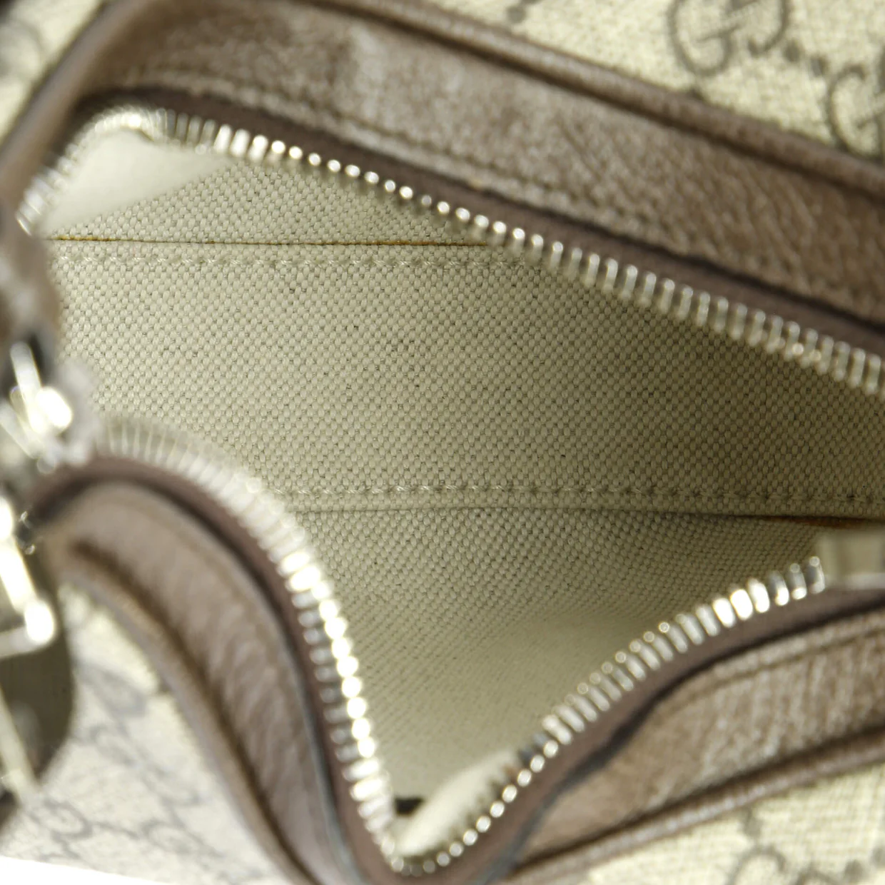 Attache Shoulder Bag GG Coated Canvas Small - Deep Luxury