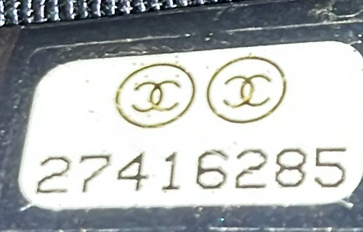 Boy O Case Clutch Quilted Caviar Medium - Deep Luxury