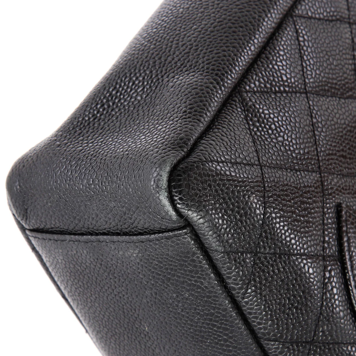 Petite Shopping Tote Quilted Caviar - Deep Luxury