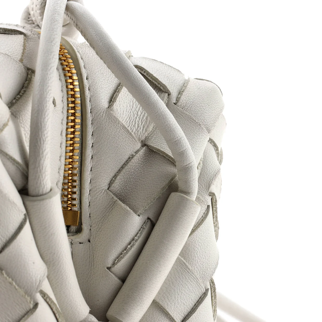 Loop Crossbody Bag Intrecciato Nappa Medium - Deep Luxury