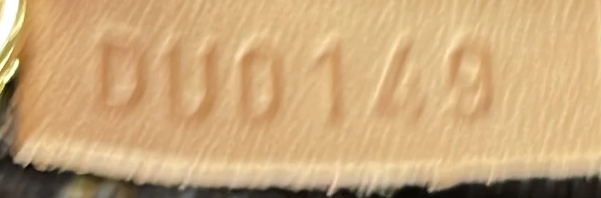 Pochette Metis Limited Edition Love Lock Monogram Canvas - Deep Luxury