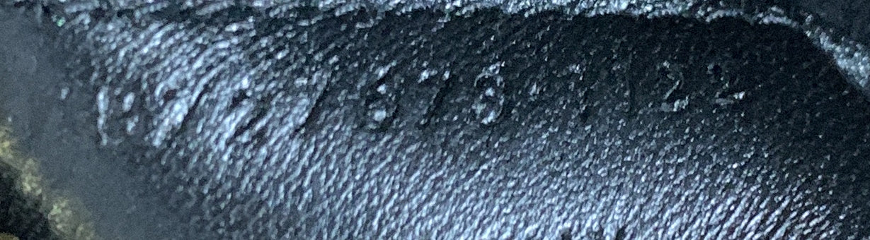 Boucle Bucket Bag Leather - Deep Luxury